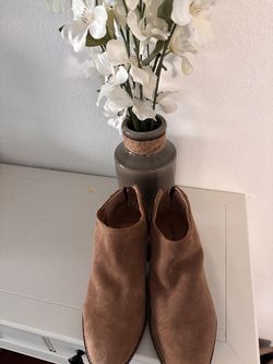 Lucky Brand women boots size 6.5