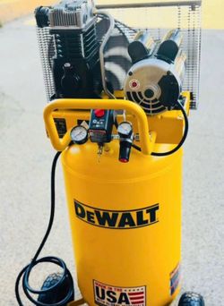 DEWALT 25 Gal. 200 PSI Oil Lubed Belt Drive Portable Vertical Electric Air Compressor
