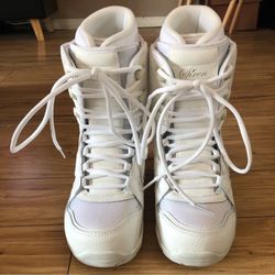 Women's Siren Lux Snowboard Boots Size 7