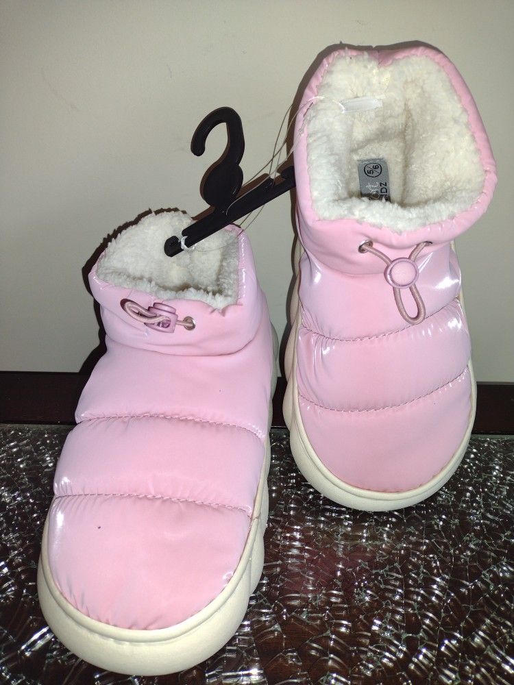 Pink Puff Pillow Boots