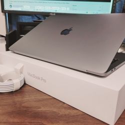 Apple MacBook Pro, Touchbar/Touch Id, Newest MacOS Update, box 20