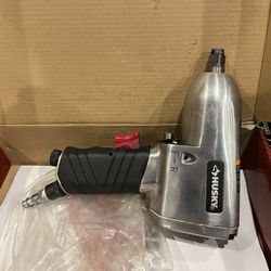 Pneumatic Impact Wrench