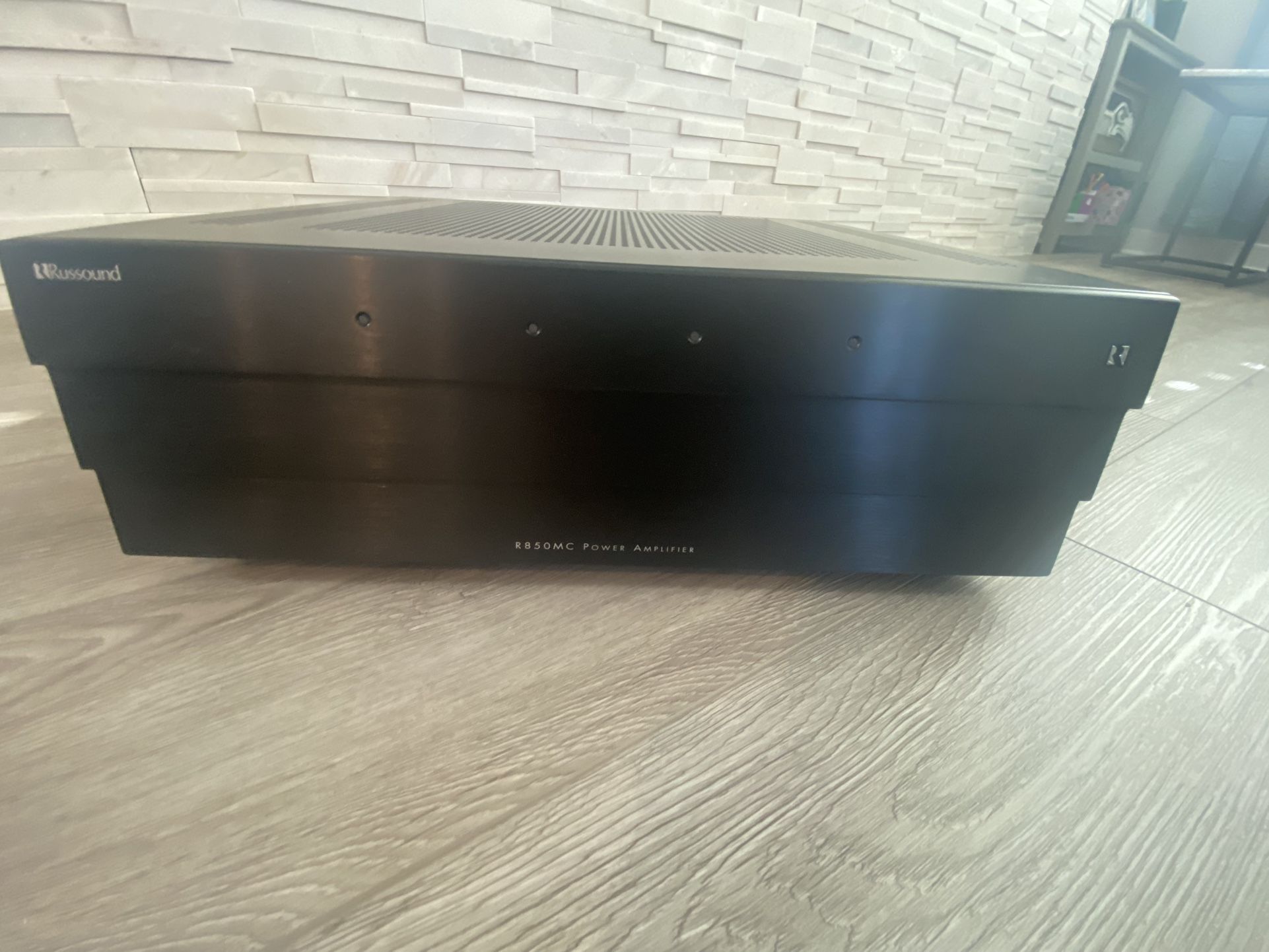 Power Surround Sound Amplifier
