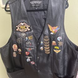 Men’s Black Leather Harley Davidson Vest