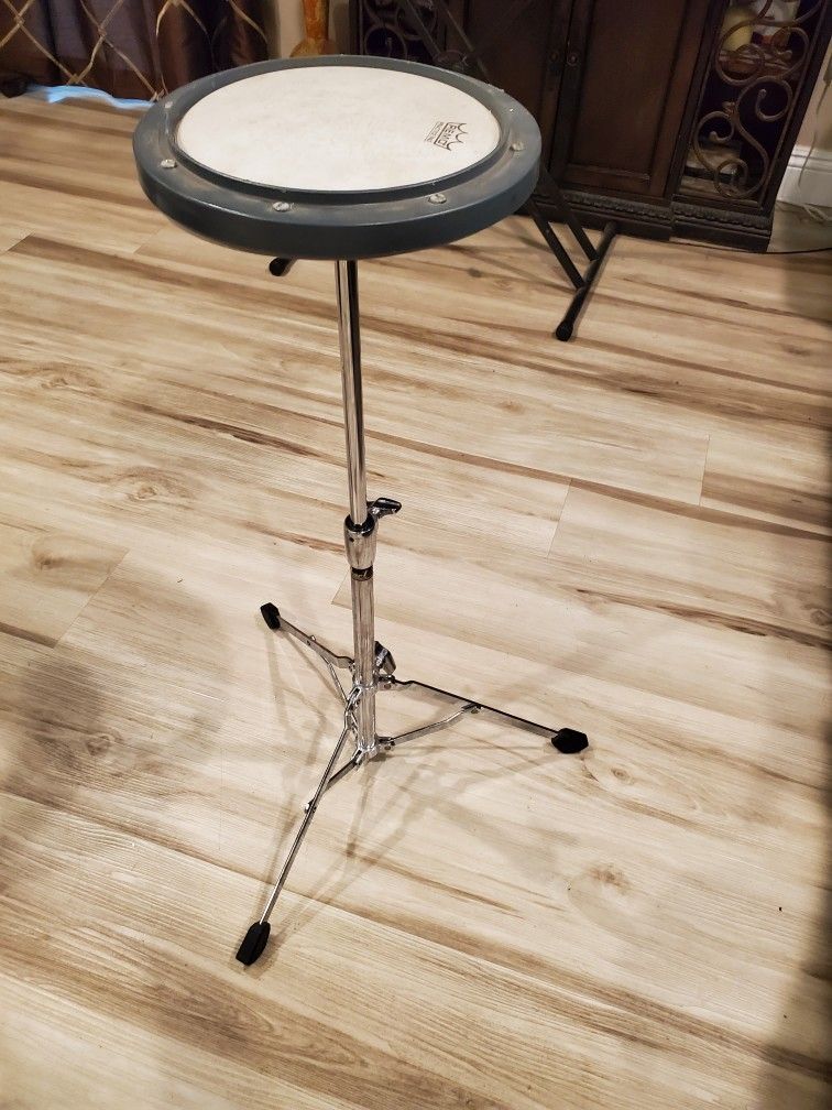 Remo 8" Practice Pad with Pearl Practice Pad Stand