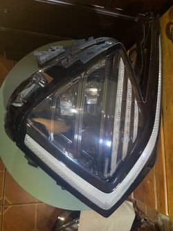 2023-2025 OEM Kia Sportage Headlight Assembly  Right Side Full LED