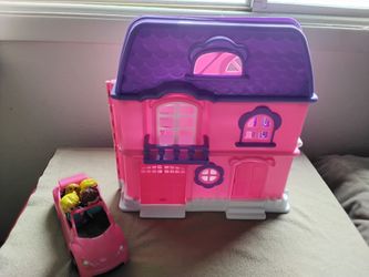 Disney Melissa and Doug Dress Up Wooden Princesses and Doll House with Figures and Car