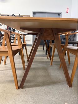 300obo solid wood table