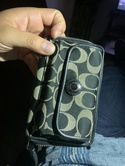 Women’s coach wallet