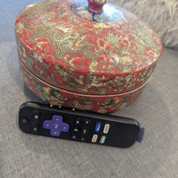 Vintage Bowl With Lid