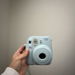 Polaroid Camera 