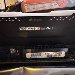Corsair DDR4 vengeance pro