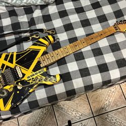 EVH Striped Series Bumblebee Guitar(Modded)