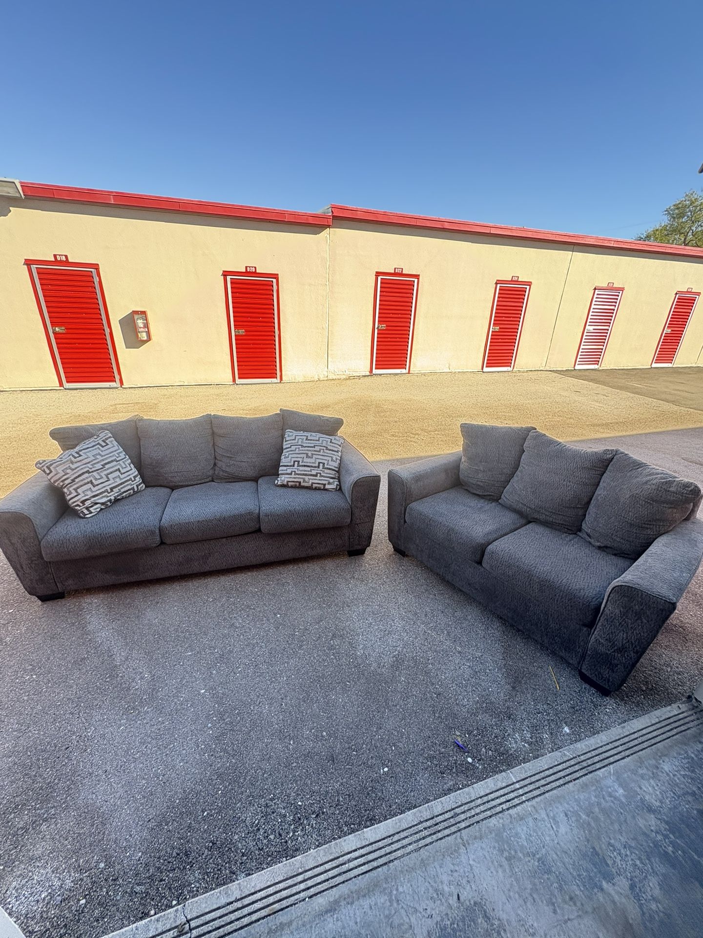 Gray Sofa & Loveseat Set – Delivery Available