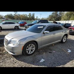 2016 Chrysler 300 Parts
