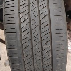 225/45R21 USED TIRE. 225 45 21