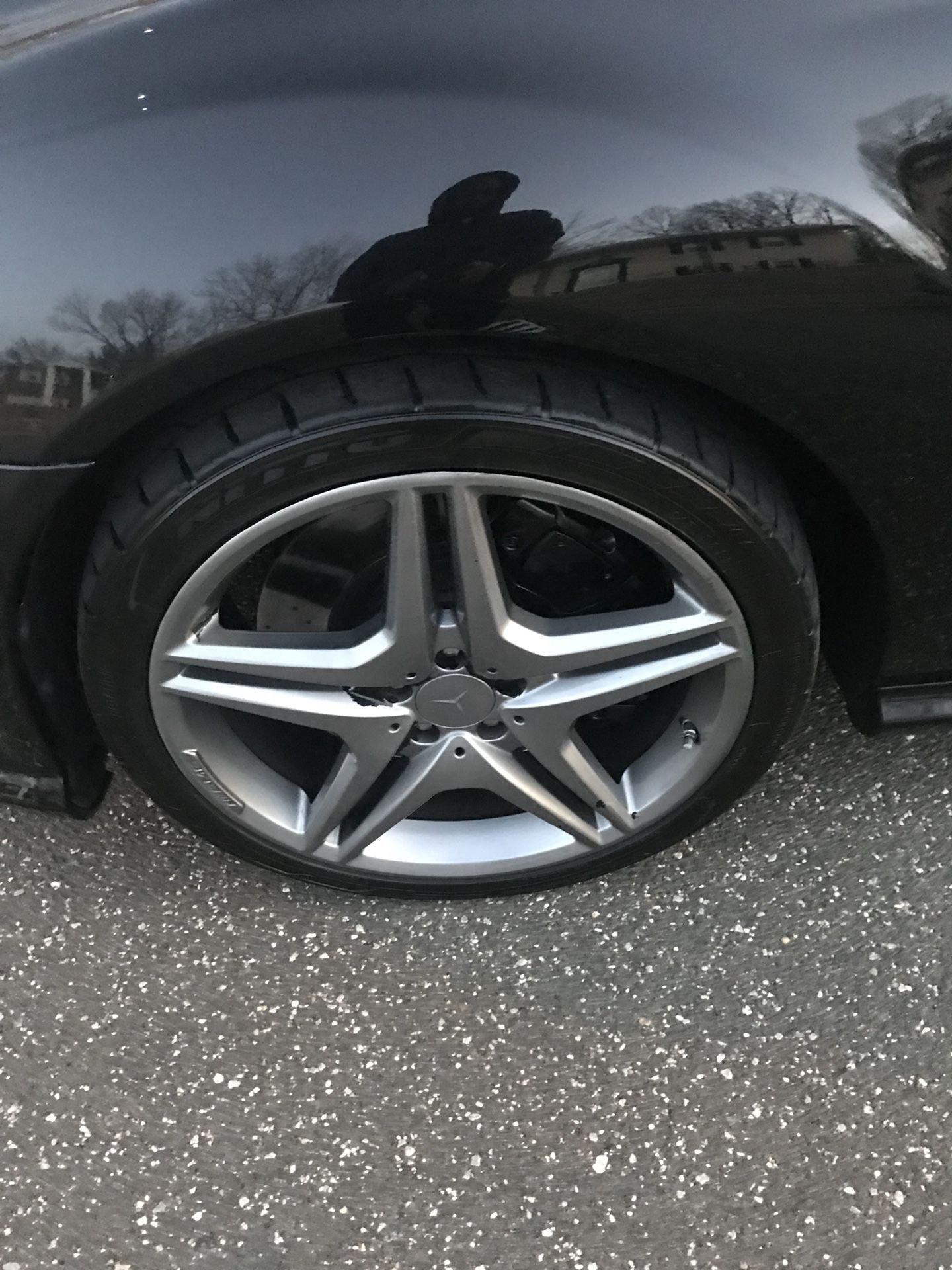 Mercedes Benz 20” rims Set of 4