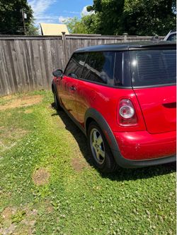 2011 Mini Cooper non turbo– 6-Speed Manual – $3,500 OBO