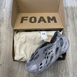 Yeezy Foam Runner