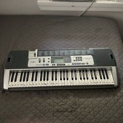 Casio LK-100 Electronic Light Up Keyboard