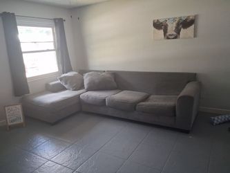 Gray Fabric Sectional Sofa with Chaise