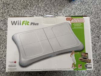 Nintendo Wii fit plus balance board