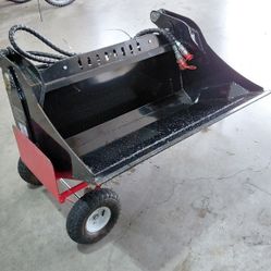 Brand New Mini Skid Steer 4-in-1 Bucket, Grader
