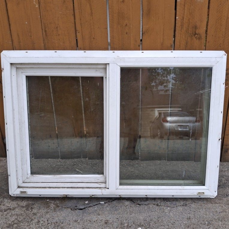 Vinyl Window 36x24 Slider 