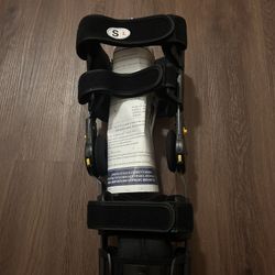 Vertaloc Max OA Knee Brace - Left Side Small (New)