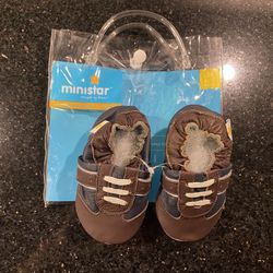 Ministar GENUINE LEATHER INFANT SHOES Size Medium 6-8 months