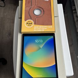 Apple iPad Pro 12.9 Inch 128GB Bundle