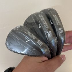 Taylormade MG5 Charcoal Wedge Set 