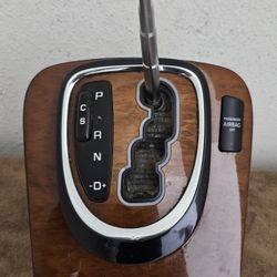 2005-2006 Mercedes-Benz S 500 Transmission Shifter Part