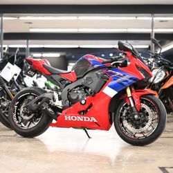 2023 HONDA CBR1000RR