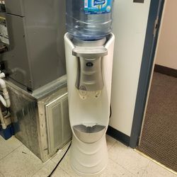 Bottle Water Cooler/Heater