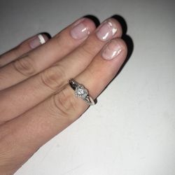 Size 8 Silver Ring With 1/10 CT Diamonds 