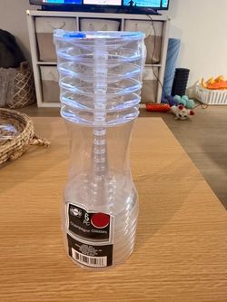 Champagne glasses “plastic”