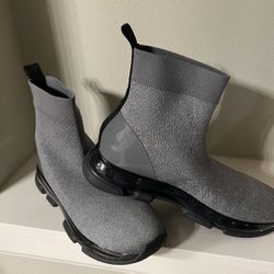 New Michael Kors Reflective Knit Sock Sneakers Size 7