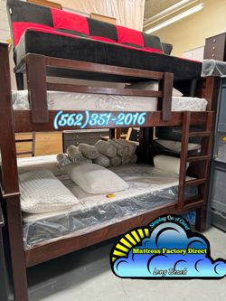 Twin brown bunk bed with mattresses colchones camas