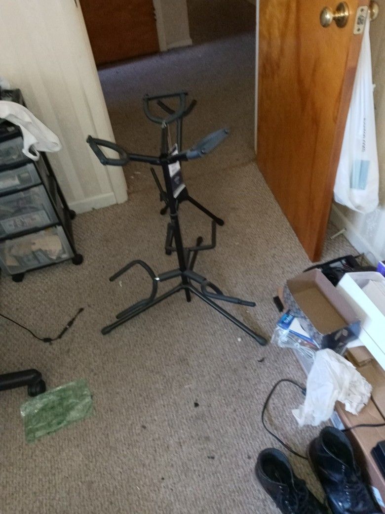 3 Way Guitar Stand