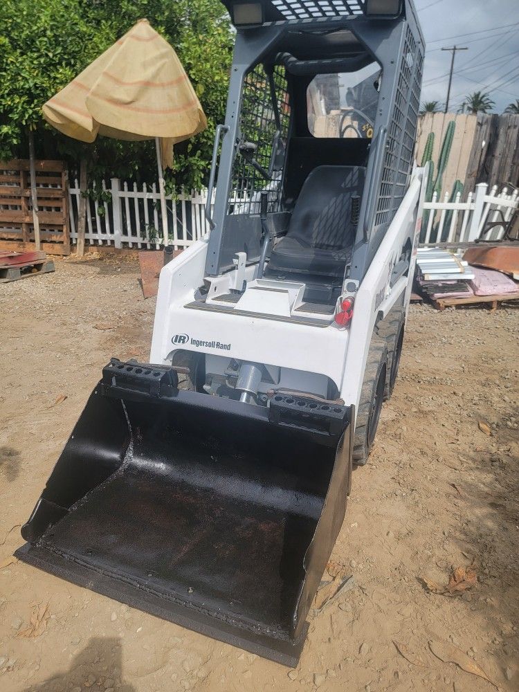 Bobcat- 463 3 ' Wide (Ancho)