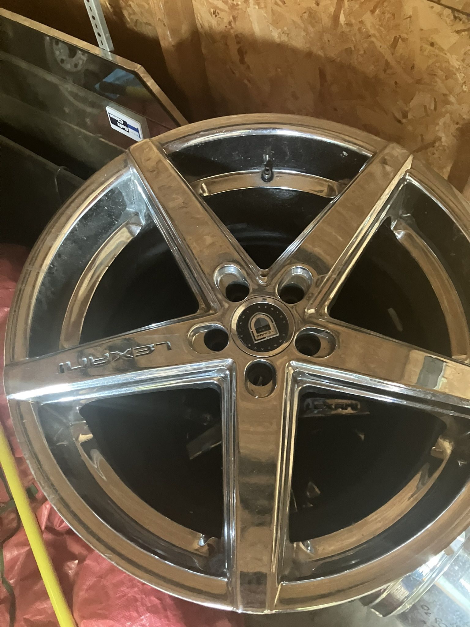 Lexani 20” Chrome Set