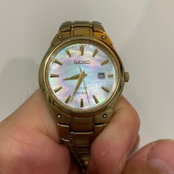 Seiko A137-0AX0