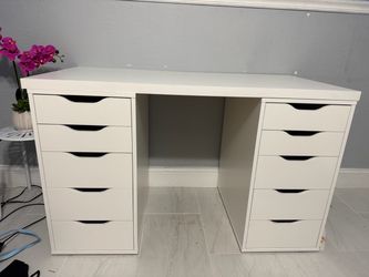IKEA White Lagkapten Desk