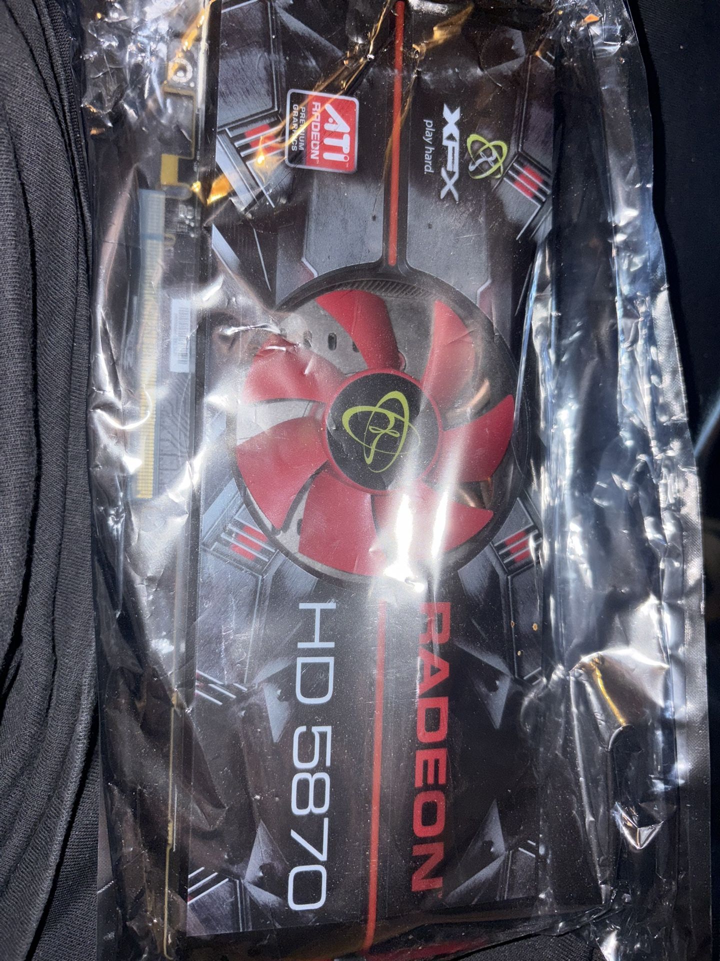 RADEON HD5870