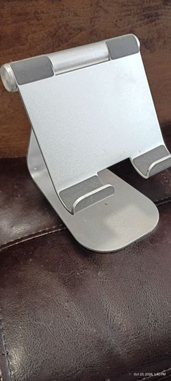 Tablet Stand