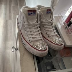 CONVERSE SHOES 