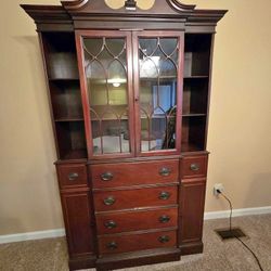 Vintage Sleigh-Lowry Solid Wood China Cabinet / Hutch