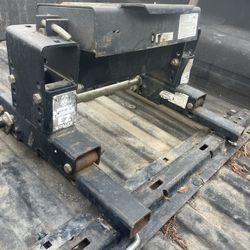 Husky 5th Wheel