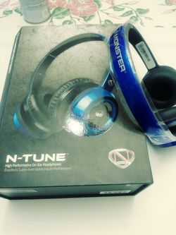 Monster N Tune Headphones. On ear.